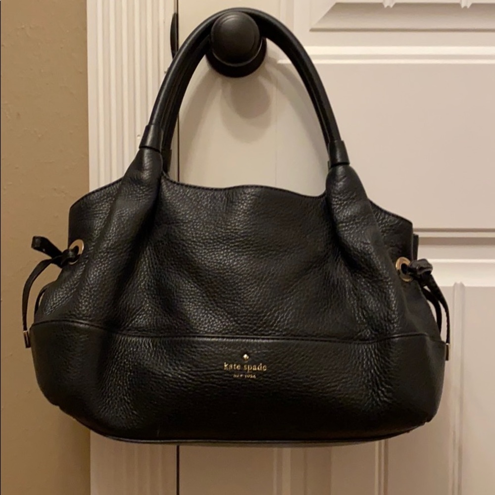 Black Kate Spade purse
